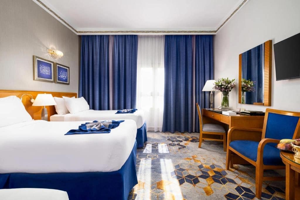 hotel emar grand - chambre