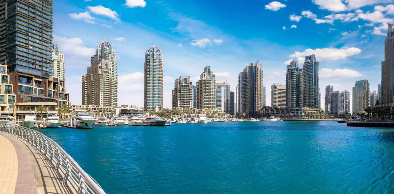 وكالة سفر دبي — عطلة الأحلام بين الفخامة، الشاطئ والصحراء